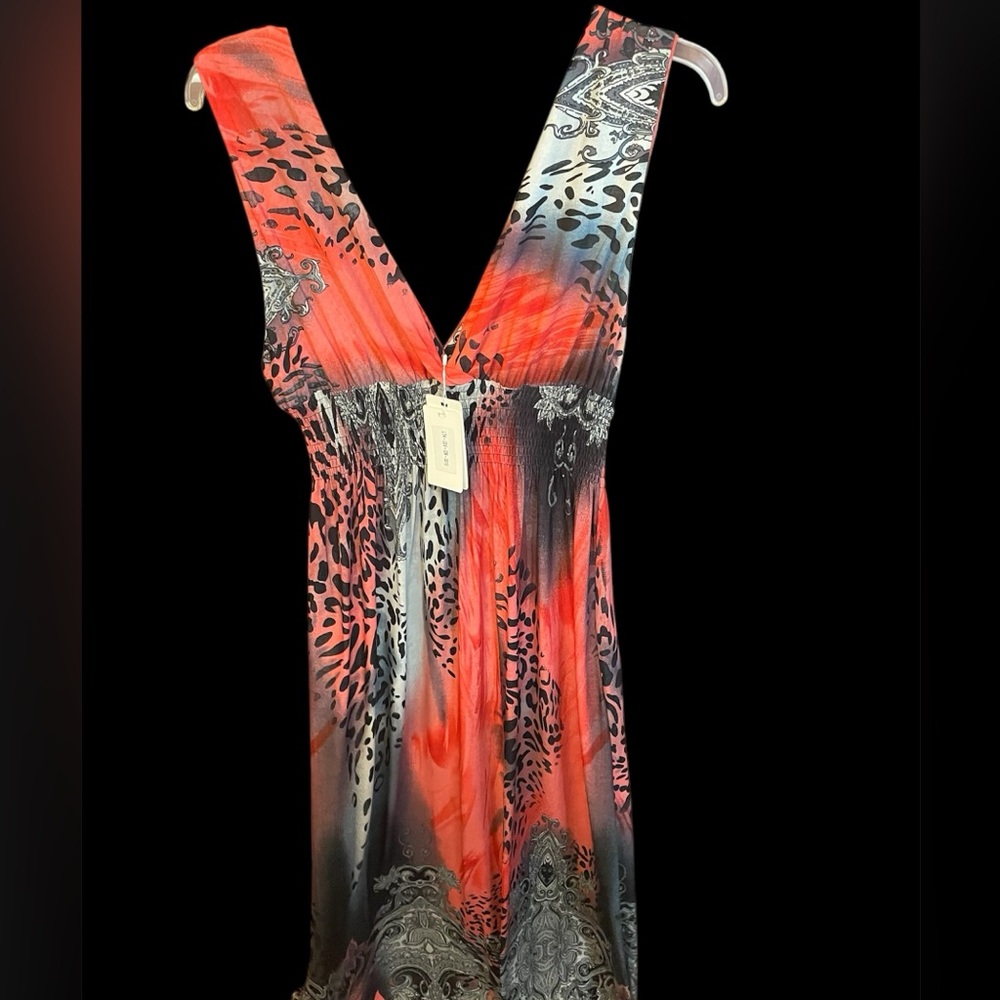 Coeur de Vague Maxi Dress Vibrant Sleeveless Maxi Dress